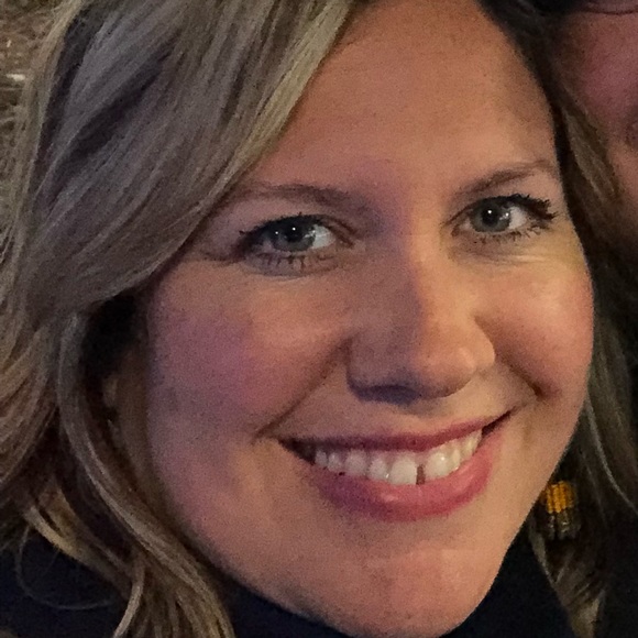 Meet your Posher, Brooke - Picture 1 of 1